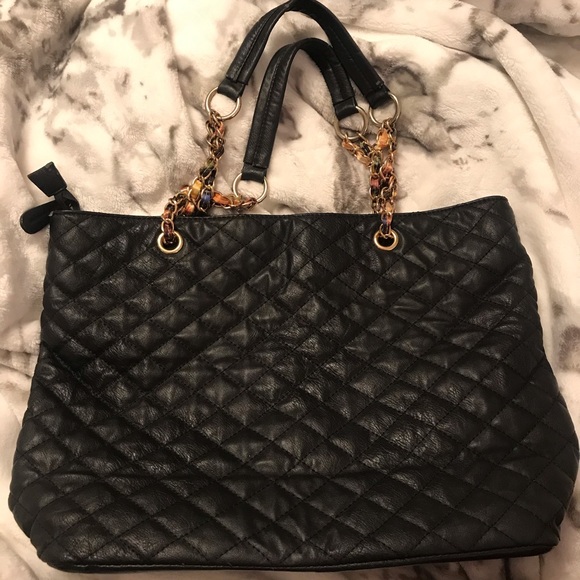 Aldo - Black Quilted Tote Purse with Gold Chain - Picture 2 of 7